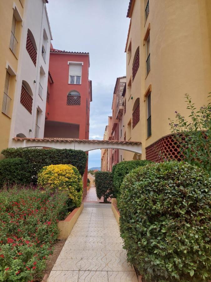 Appartement Empuriabrava Dış mekan fotoğraf